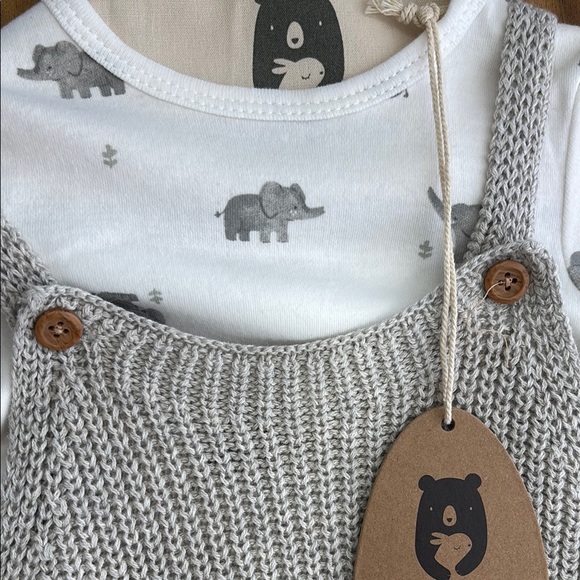 Rabbit 💜Bear Organic Cozy Gray Knit Overalls with Ribbed Texture - Picture 4 of 10